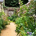 La Pierre Du Bonheur Holiday home Saint-Denis-d'Anjou